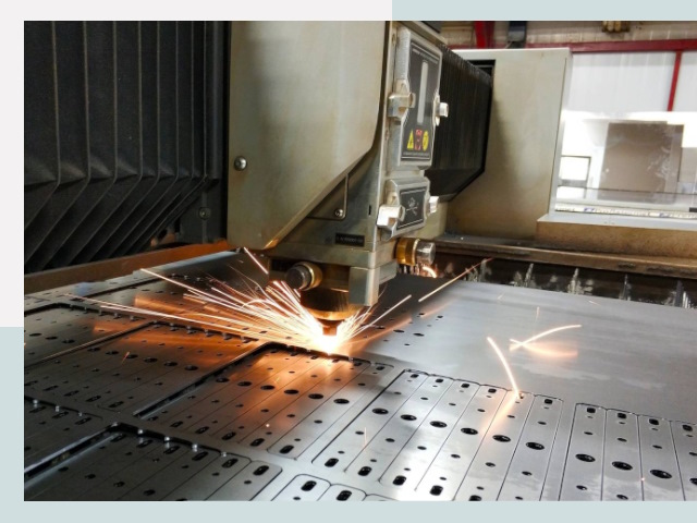 Лазерная резка металла в Бугульме от 606 руб.